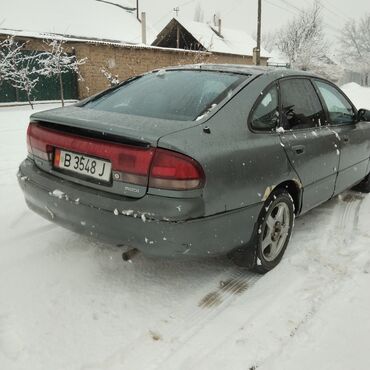 Mazda: Mazda 626: 1992 г., 2 л, Механика, Бензин, Хэтчбэк