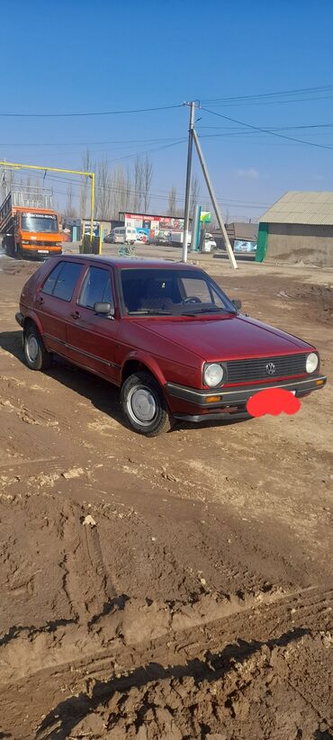 7 местные машины: Volkswagen Golf GTI: 1985 г., 1.3 л, Механика, Бензин, Седан