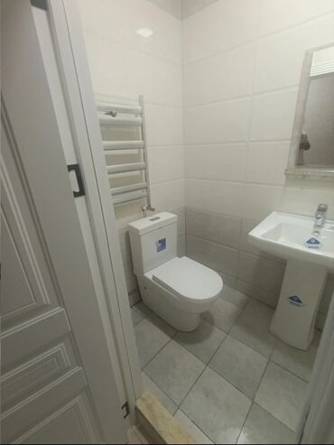 Uzunmüddətli kirayə mənzillər: Salam, Elanı axıra kimi oxuyun xahiş, Mənzil Ailəyə və yaxud işləyən — 5