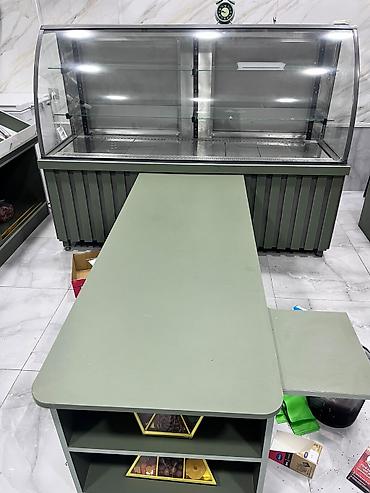 Shirniyyat vitrin soyuducu 600 Azn. Yeni kimidir. Unvan Hazi Aslanov — 1