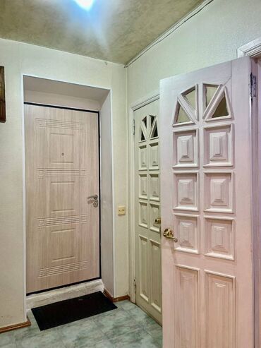 Köhnə tikili: Bakı, 3 otaqlı, Köhnə tikili, m. Elmlər Akademiyası, 100 kv. m — 9