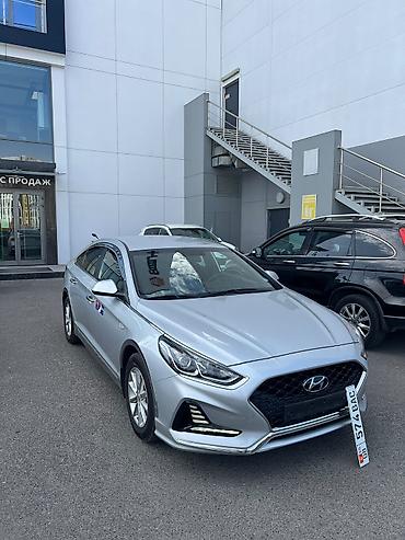 саната соната: Hyundai Sonata: 2021 г., 2 л, Автомат, Газ, Седан — 2