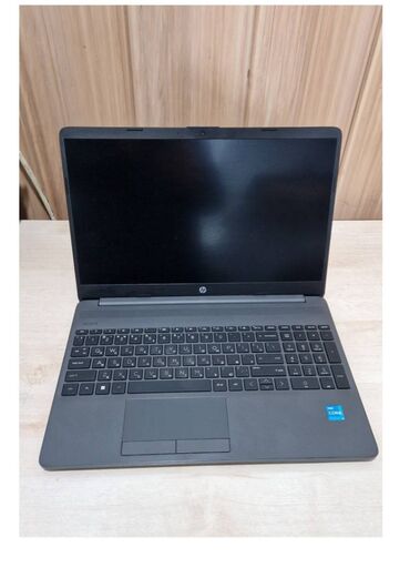 4х ядерный ноутбук: Ноутбук, HP, 8 ГБ ОЗУ, Intel Core i3, 15.6 ", Для работы, учебы, память SSD