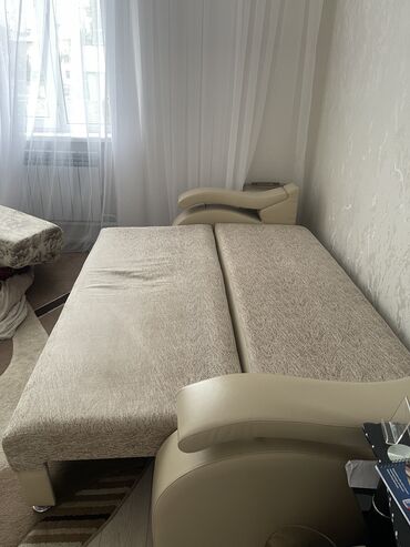 ами мебель кухонный угловой диван николетти: Диван-кровать, цвет - Бежевый, Б/у