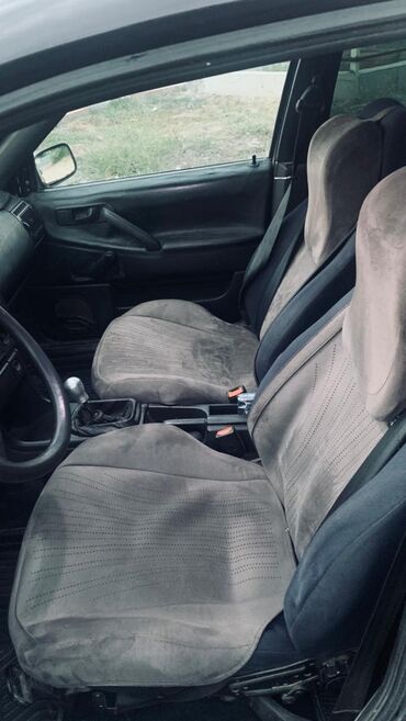 Volkswagen: Volkswagen Passat Variant: 1992 г., 1.8 л, Механика, Универсал — 17