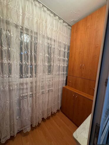 Uzunmüddətli kirayə mənzillər: Xalqlar dostluğu metrosuna 5 deq məsafədə yerləşir. 9 mərtəbəli — 12