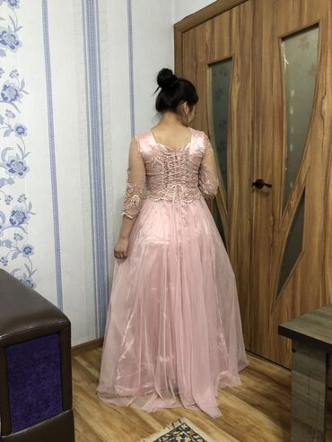 вечернее платье нежно розового: Вечернее платье, S (EU 36), M (EU 38)