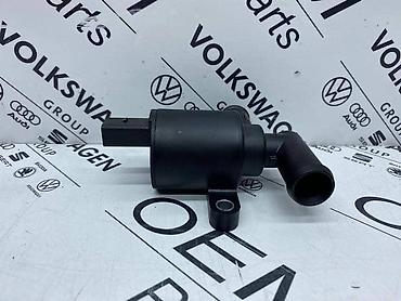 dvodobosno vitlo: POMOCNA PUMPA VODE ZA AUDI A6, A8, Q5 . - 4H0 121 671 D | Pomocna — 3