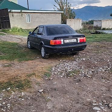 Audi 80: 1991 г., Седан