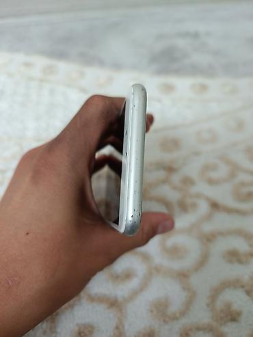 Техника жана электроника: IPhone 8, Колдонулган, 64 ГБ, Ак, 100 % — 5