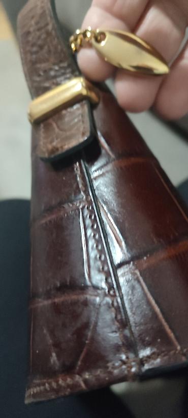 Torbe: Kroko koza,cvrsta,kais na podesavanje,unutra jedna zatvorena ptegrada — 3