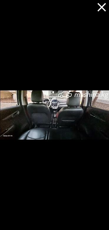 Chevrolet: Chevrolet Spark: 2015 г., 1 л, Вариатор, Бензин, Хэтчбэк — 5