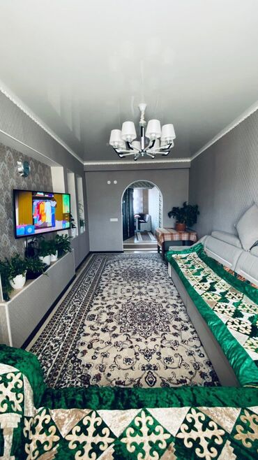 продаю квартиру около ошского рынка: 3 комнаты, 58 м², 104 серия, 5 этаж, Евроремонт