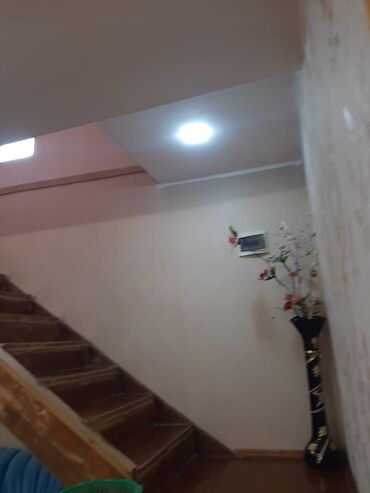 Həyət evləri və villaların satışı: 250kv 2 mertebe yuxarda 4 otaq asagida 4 otaq evin uzunluğu -da lalafo.az — 12 Həyət evləri və villaların satışı: 250kv 2 mertebe yuxarda 4 otaq asagida 4 otaq evin uzunluğu — 12