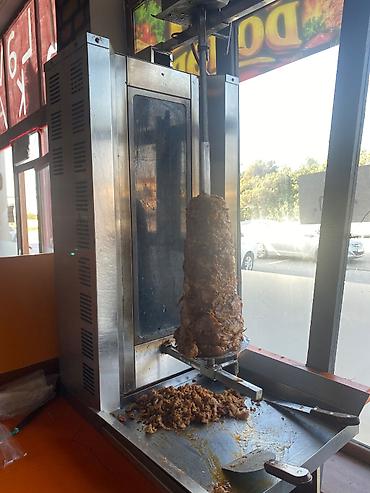 kasa aparati: Salam 2 ədəd dönər aparatı, 1 ədəd toster, bımaq dəsti, dəmir qablar — 2