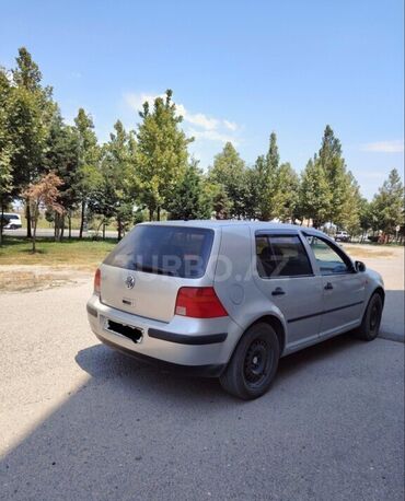 Volkswagen Golf: 2 л | 2000 г