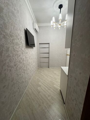 Köhnə tikili: Bakı, 2 otaqlı, Köhnə tikili, m. Xalqlar Dostluğu, 22 kv. m — 10