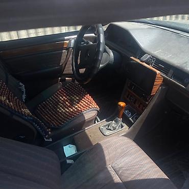 мерс е230: Mercedes-Benz W124: 1995 г., 2.3 л, Механика, Бензин, Седан — 4