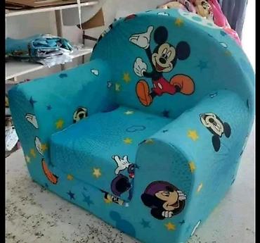 Foteljice: Mala fotelja 🪑 Dimenzije: 55×45 cm ✨ Sedeći deo: 30×30 cm 🛏️ — 4