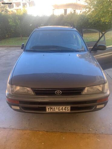 Toyota: Toyota Corolla: 1.4 l. | 1999 έ. Λιμουζίνα