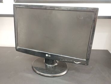 lg monitor: 19 luq monitor supper veziyyetde adaptr ve vga kabel verilir