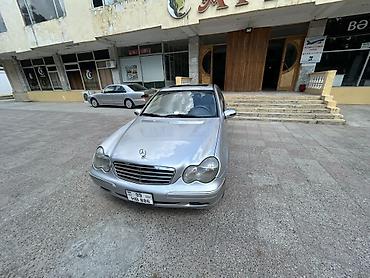 mercedes vito 8 1: Mercedes-Benz C-Class sedan (W203), gümüş rəng. -Maşın Şirvandadır — 4