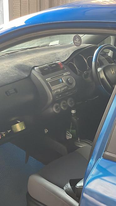 Honda: Honda Fit: 2005 г. — 8