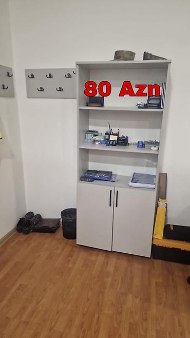 Ofis mebeli: Ofis mebelləri dəsti ayrı-ayrı satılır vəya dəst satılır. Dəst olaraq — 2