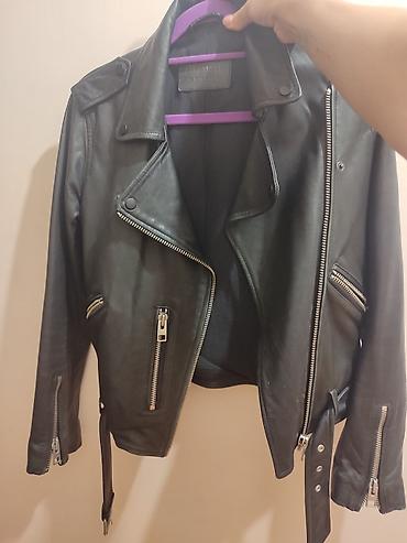 Кроссовки и спортивная обувь: Кеды женские, 2 пары. 1) Белые кожаные кеды: - Минималистичный — 8