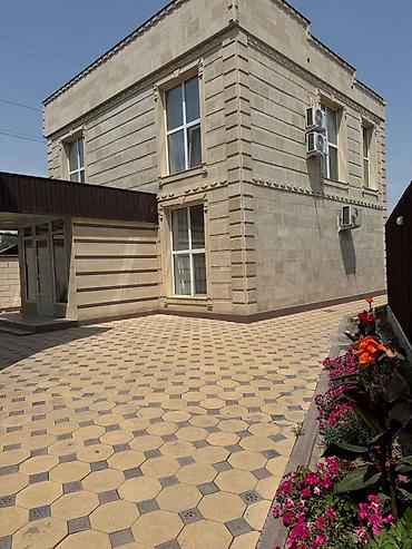 Продажа коттеджей и домов: Двухэтажный дом 150м2 с участком 4 сотки р-н Азия Молл, пересечение — 17