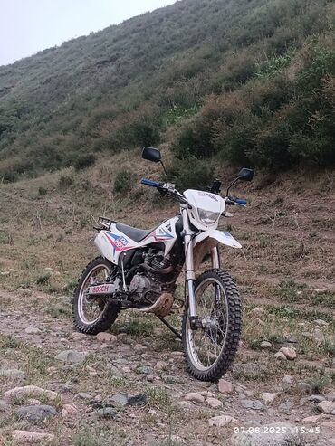 мотоцикл с автоматической коробкой передач: Эндуро Zongshen, 250 куб. см, Бензин, Взрослый, Б/у