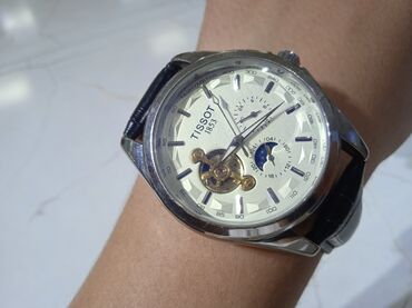 кошелек мужской кожаный ручной работы: Классические часы часы, Tissot, Водонепроницаемые, Мужские, Б/у