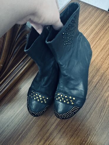 Digər qadın geyimləri: Sapojki — 4