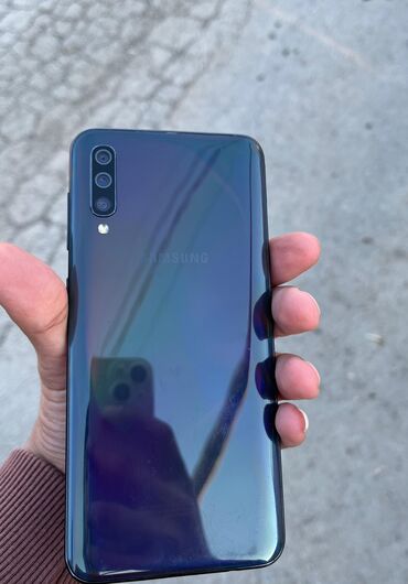 samsun a3: Samsung Galaxy A50, 64 GB, rəng - Göy, Barmaq izi, Face ID