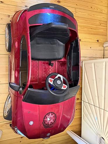 maşa paltari: Uşaq üçün elektrikli minik maşını – kupe/SUV üslubunda, tünd qırmızı — 7