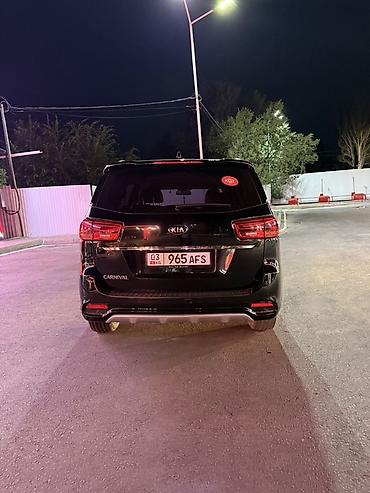 carnival: Kia Carnival: 2019 г., Автомат, Бензин, Минивэн — 4