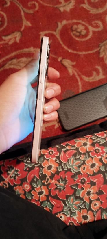note 2: Redmi, Redmi 13, Б/у, 256 ГБ, цвет - Белый, 2 SIM — 1