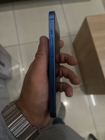 Apple iPhone: IPhone 13, 128 GB, Göy, Zəmanət, Simsiz şarj, Face ID — 8