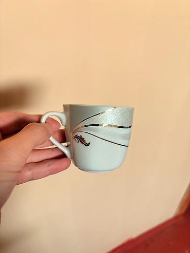 sonifer qazan desti: Yemək, Çay, və Qəhvə Dəsti 12 nəfərlik. Heç işlənməyib, bütün dəst — 2