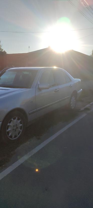 205 65 15р: Mercedes-Benz E-Class: 1995 г., 2 л, Механика, Бензин, Седан — 6