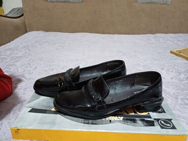 туфли чёрные замшевые: Туфли 37, цвет - Черный
