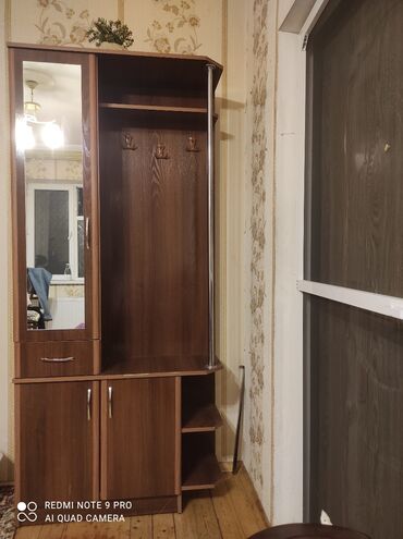 Dolablar: Yeni, Açılan, 2 qapılı Düz dolab, Dəhliz dolabı, Azərbaycan