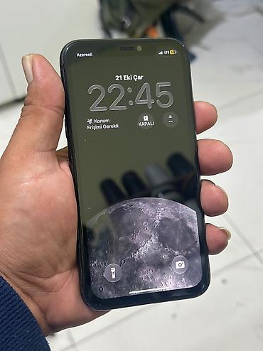 12 iphone: IPhone 11, Qara, Qırıq — 2