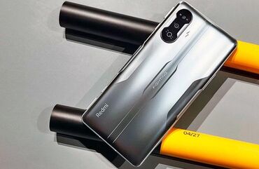 электронный китеп кыргызча: Redmi, Redmi K40 Gaming, Колдонулган, 128 ГБ, түсү - Күмүш, 2 SIM
