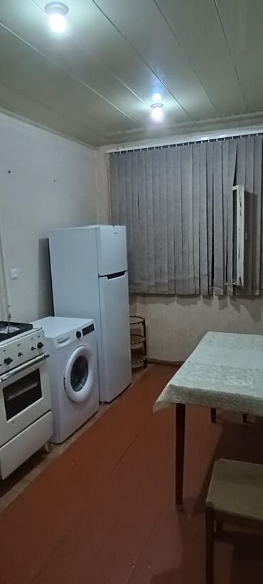 Uzunmüddətli kirayə mənzillər: Sumqayıt şəhəri, 10-cu mikrorayon ərazisində, 4 otaqlı tam əşyalı — 12