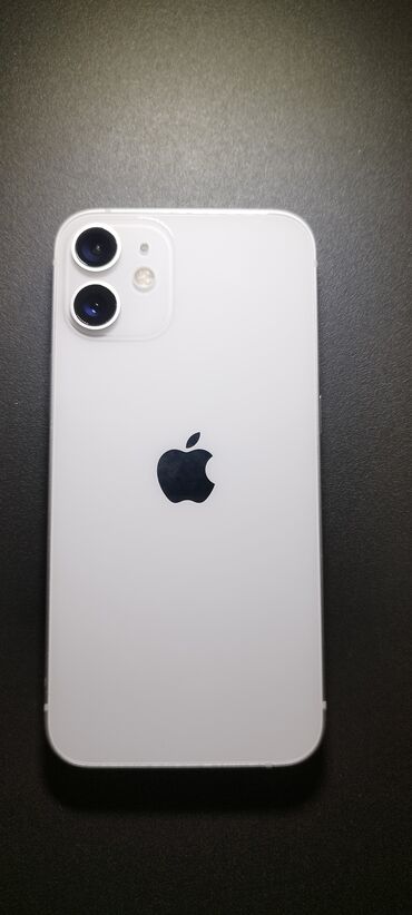 Apple iPhone: IPhone 12 mini, Б/у, 128 ГБ, Белый, Зарядное устройство, Чехол, 79 %