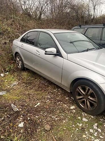 pr auto lajkovac: DESNO KRILO W204 ZA MERCEDES BENZ C 160, C 180, C 200 . OD 2008. DO — 1