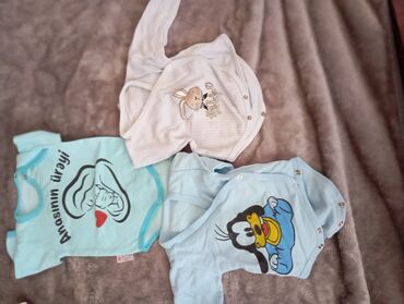 Digər: Uşaq paltarı,yaş 0-3ay, ideal vəziyyətdə — 9