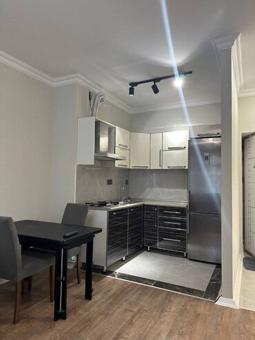 Uzunmüddətli kirayə mənzillər: Tibilisi pr. “Grand Hayat” yaşayış kompleksində 2 otaqlı əla təmirli — 9