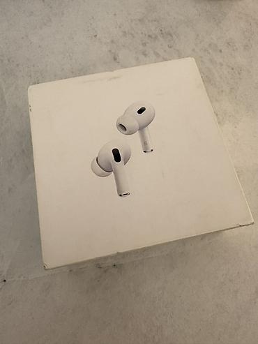16 pro max iphone: Apple AirPods Pro (2‑го поколения) с зарядным футляром MagSafe (USB‑C) — 2